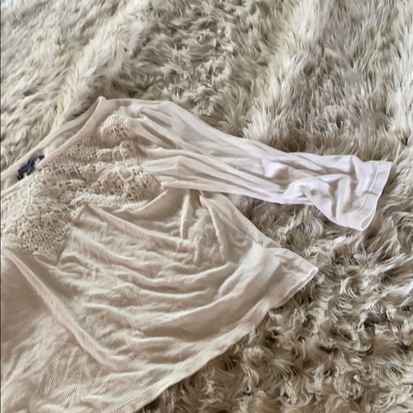 American eagle outfitters crop top! - Picture 4 of 7